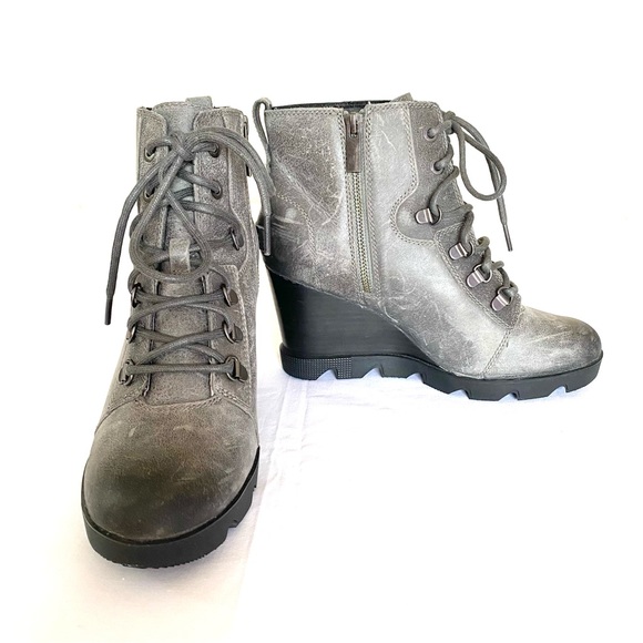 Sorel Joan Uptown Lace Boots - Picture 3 of 9